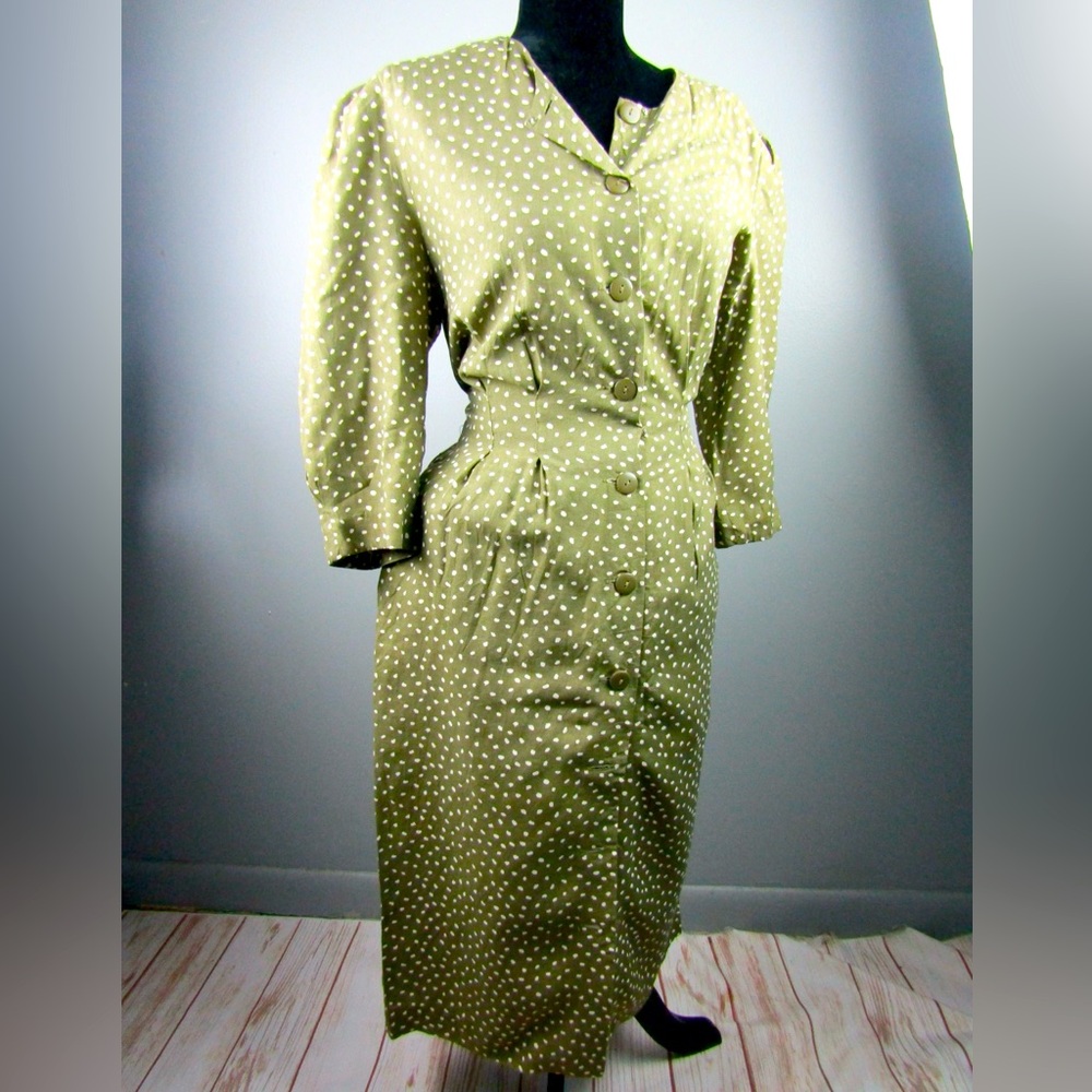 Chaus Vintage Shirtwaist Olive Green Ivory Polka Dot Button Down Dress